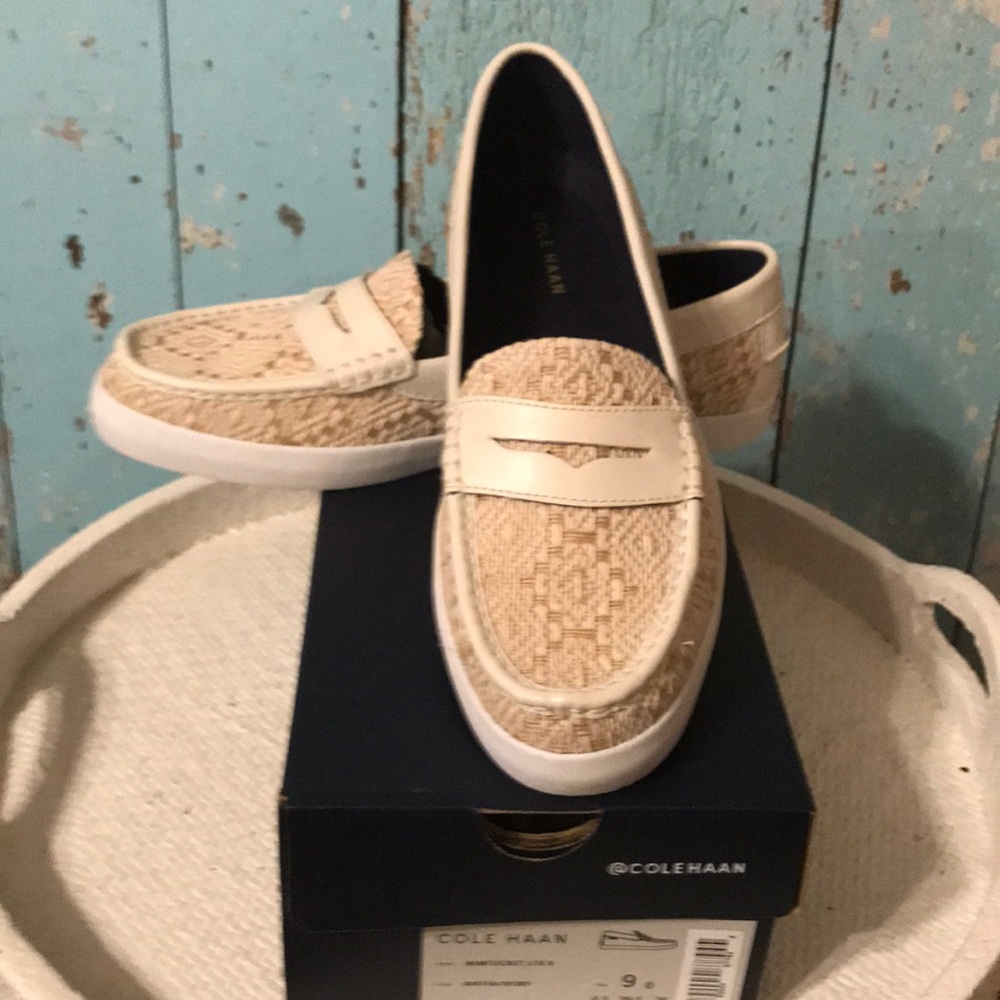 Cole Haan Nantucket Loafer 9B